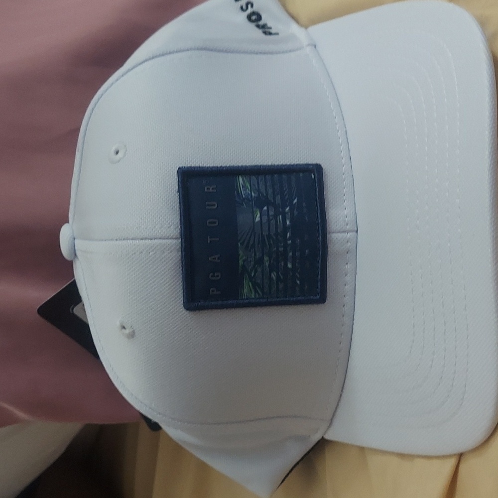 Golf PGA Tour Palms In Motion White Cap Hat Adj Nwt